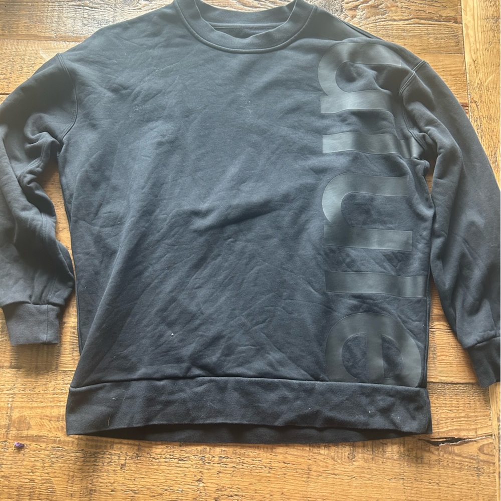 Lululemon perfectly oversized crew